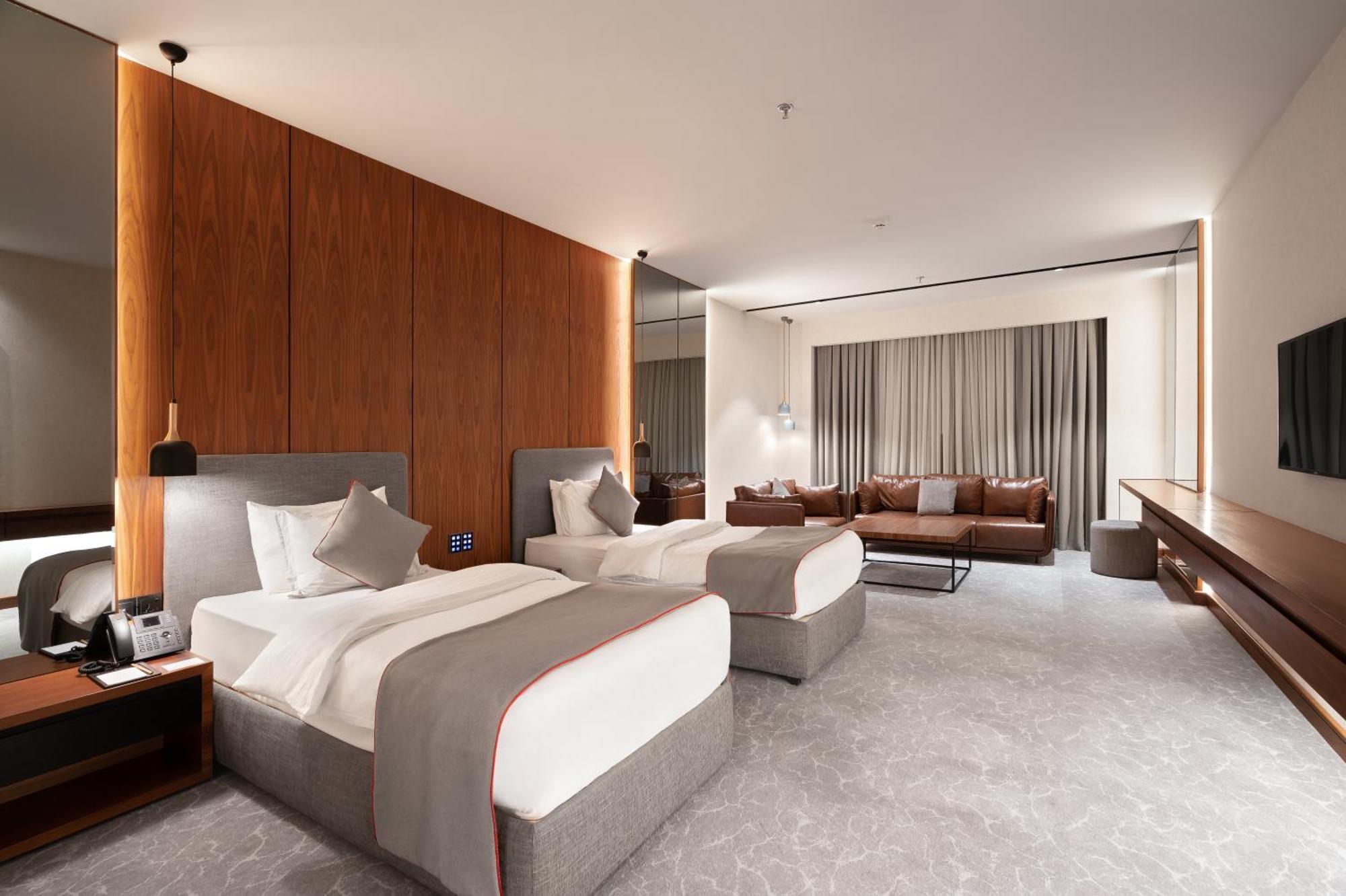Ramada By Wyndham - Sulaymaniyah Salim Street Hotel Exterior photo